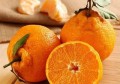 新鲜橘皮的作用和功效禁忌"(橘皮泡水浇花的功效和作用)